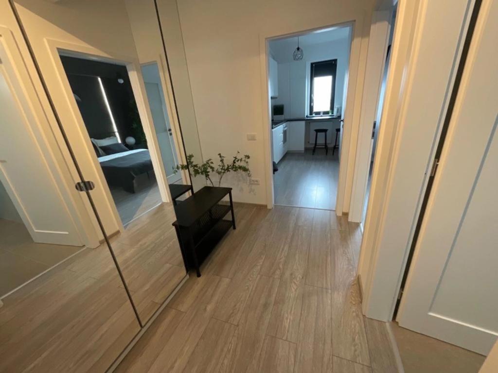 Q Select Apartment - Palas Center Iasi Extérieur photo